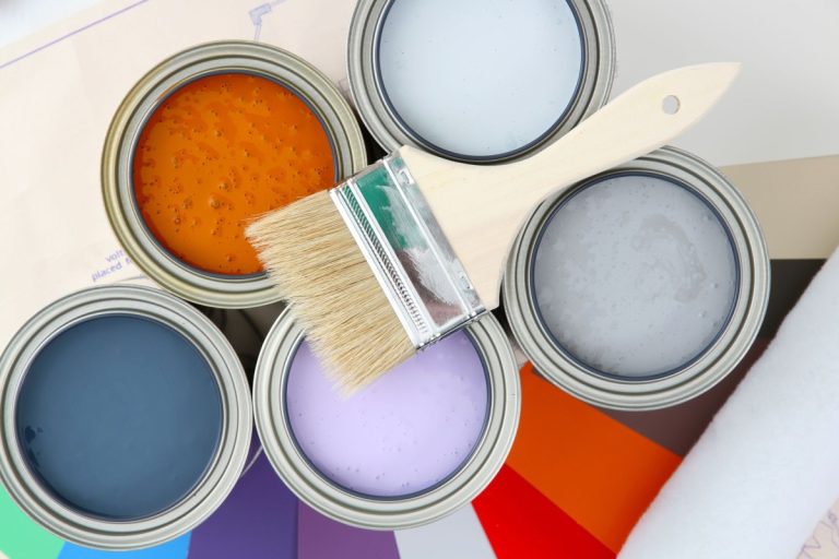 How to Use Accent Colors Without Overdoing It